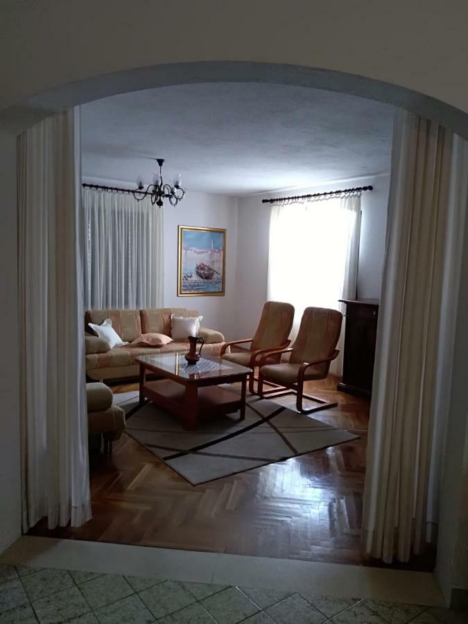 Apartman Mladenka سوبيتار المظهر الخارجي الصورة